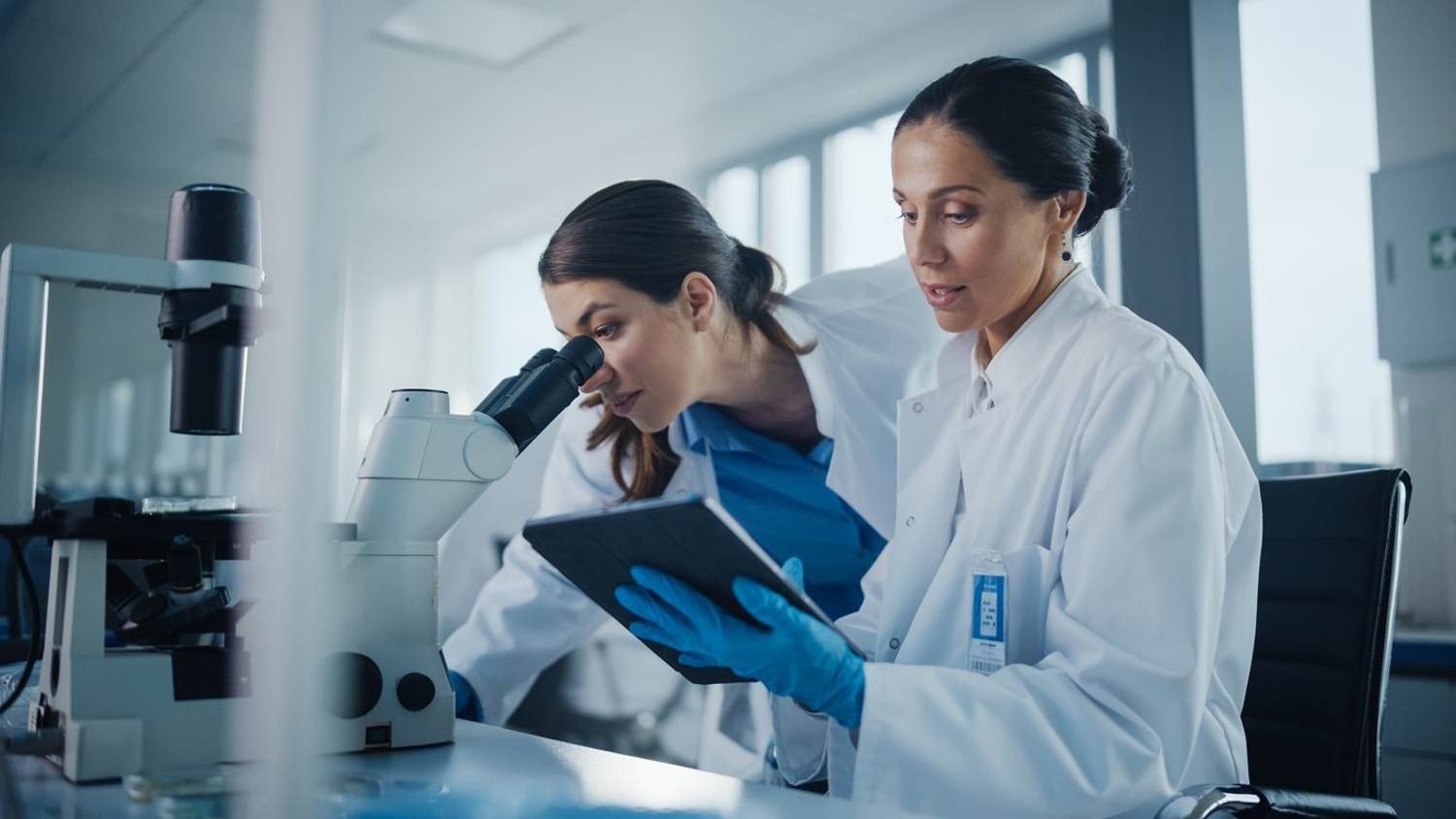 Is It Safe to Join a Clinical Trial if You’re Immunocompromised?
