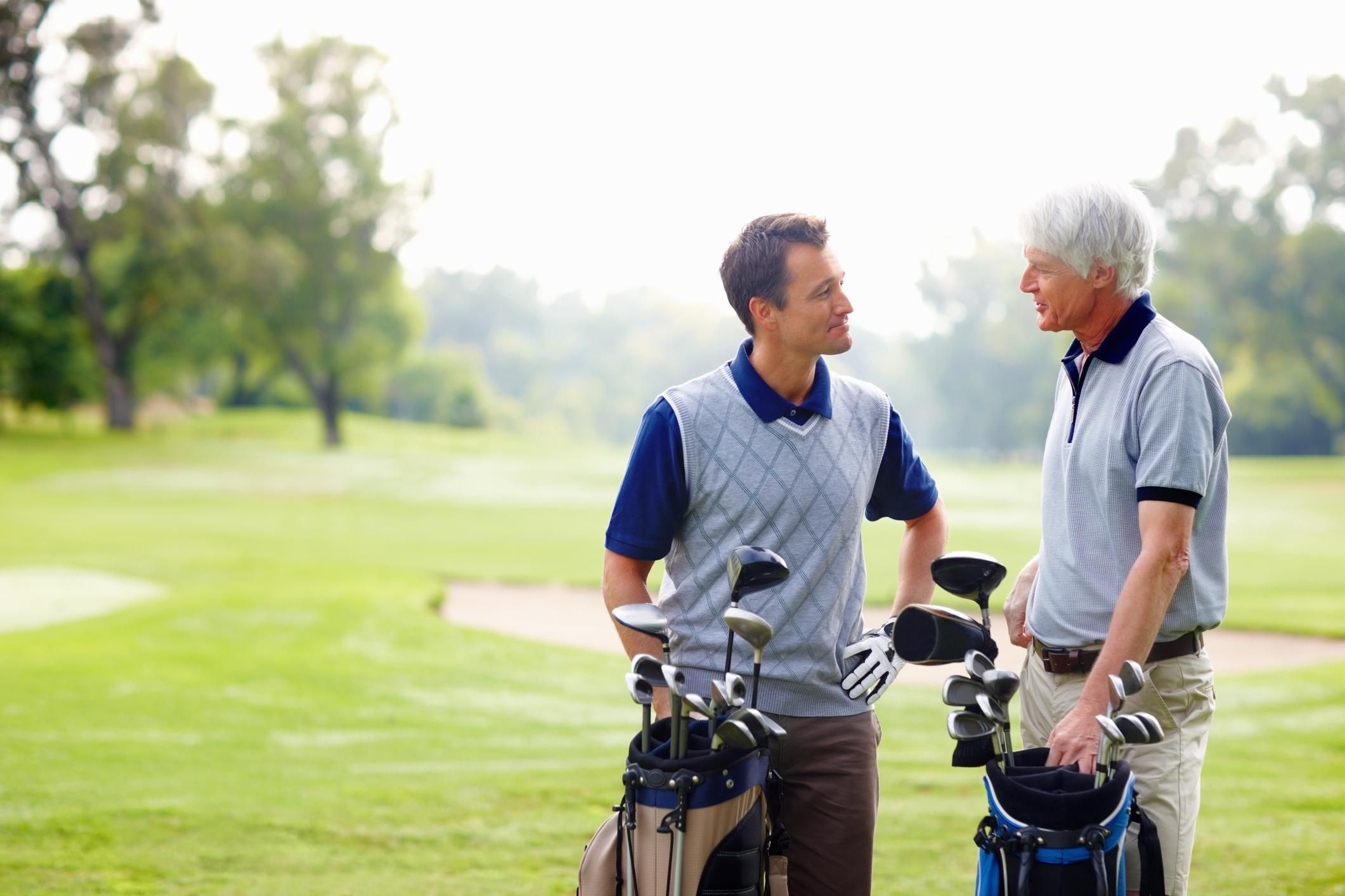 Two golfers in discussion