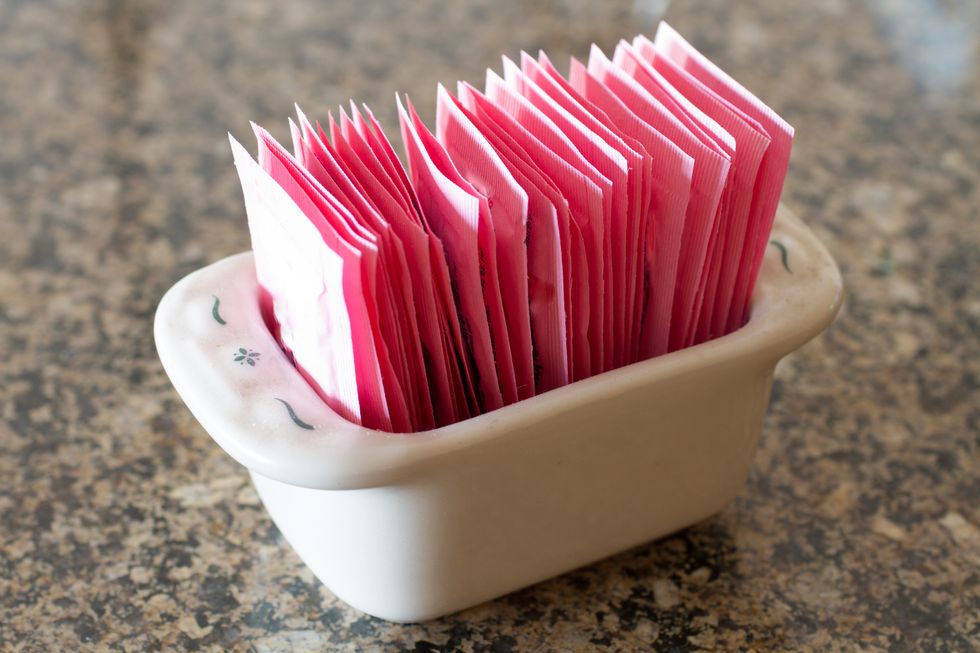 Why Choosing Artificial Sweeteners Isn’t Necessarily Better