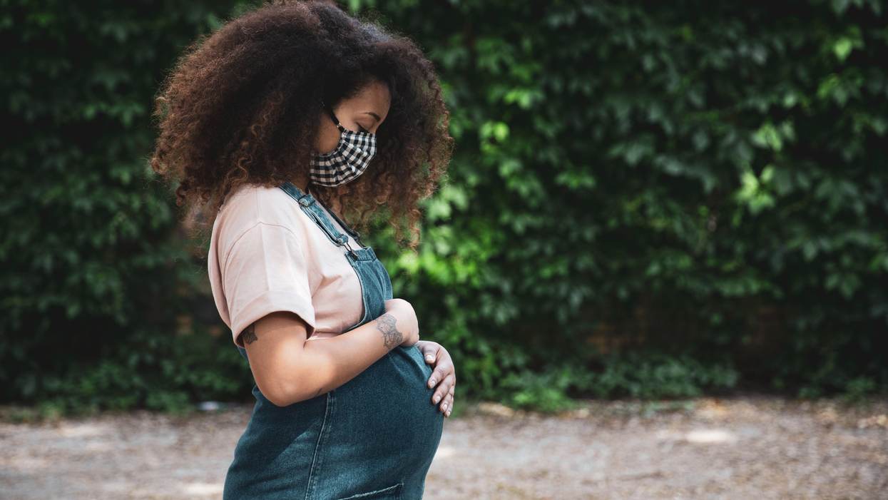 Why the FDA Is Warning Pregnant Women Not to Use Over-the-Counter Pain Relievers