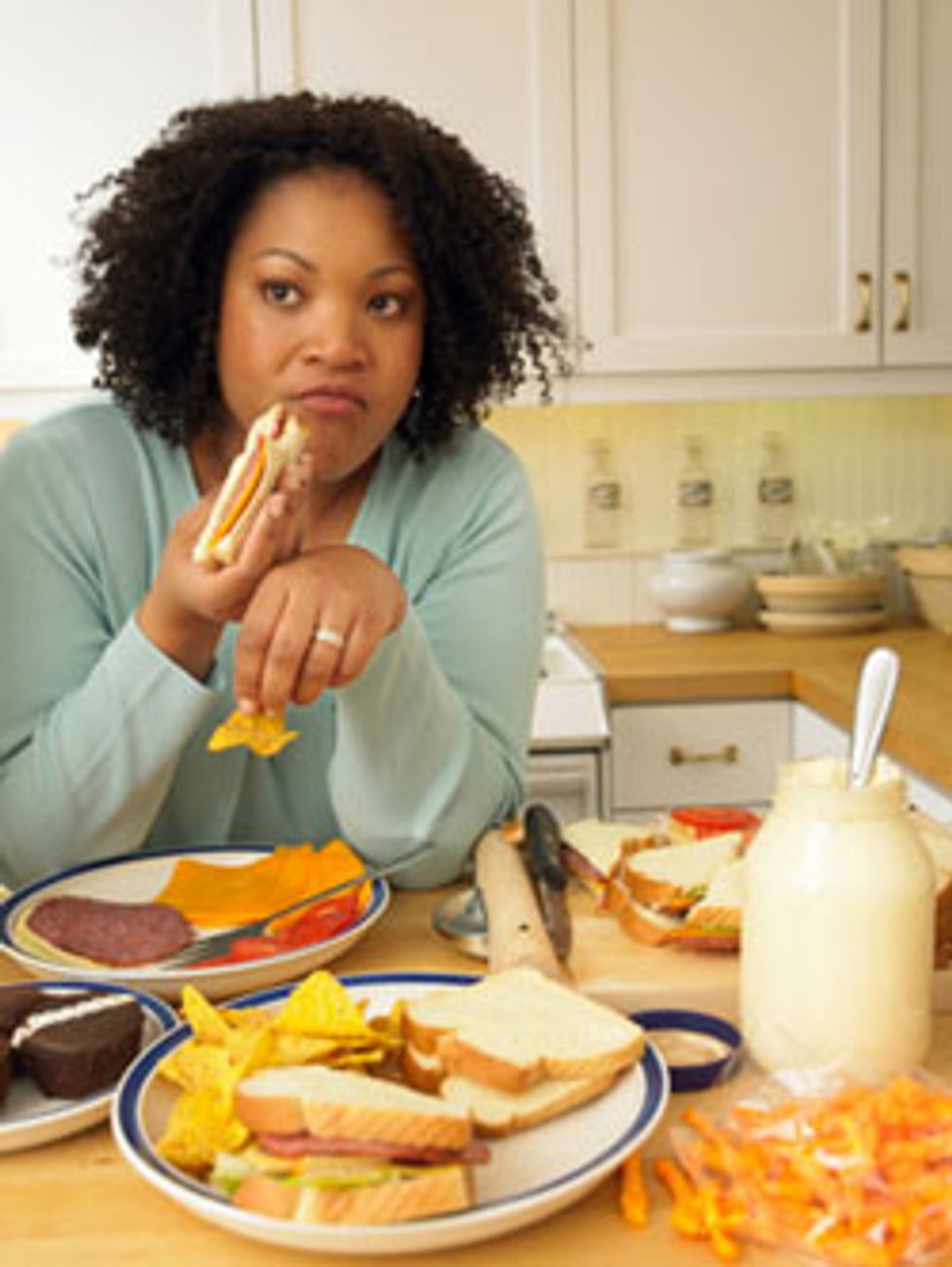 woman-eating-749651.jpg
