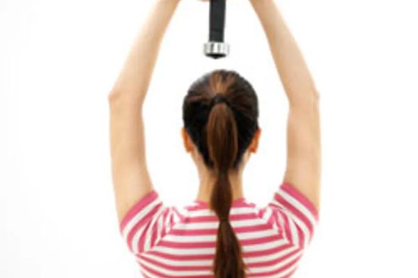 woman lifting a weight