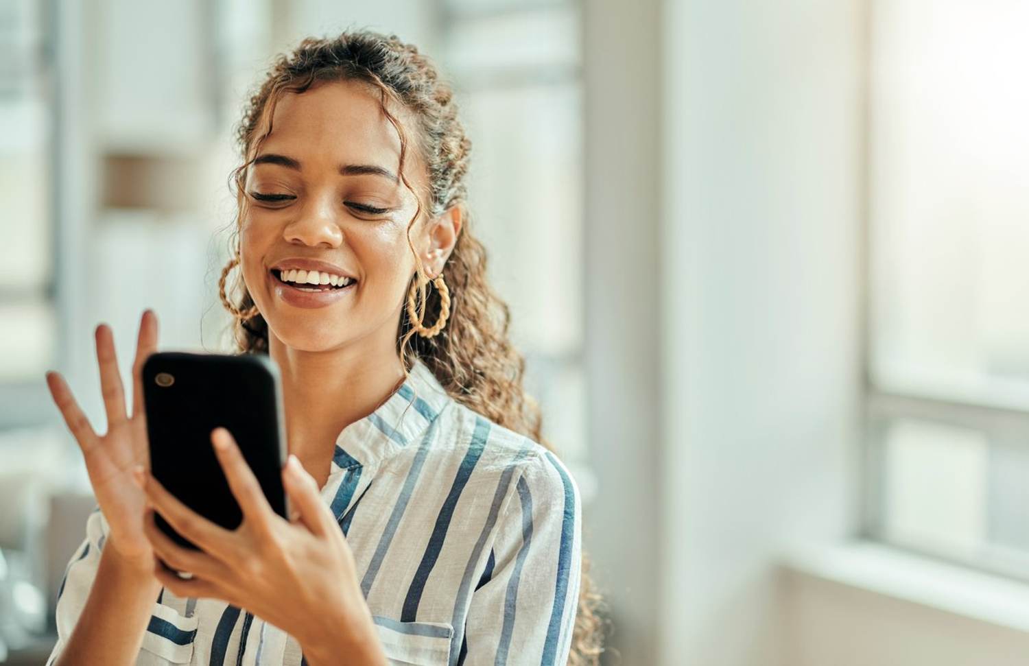 HealthyWomen's Favorite iPhone Apps