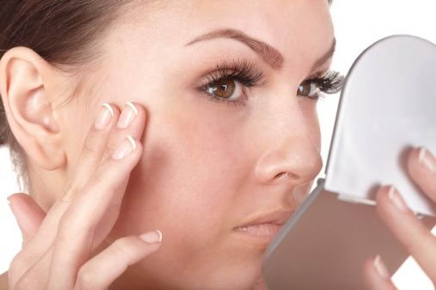 Women With Alopecia Don't Have to Live Without Brows and Lashes