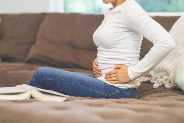 woman with pelvic pain