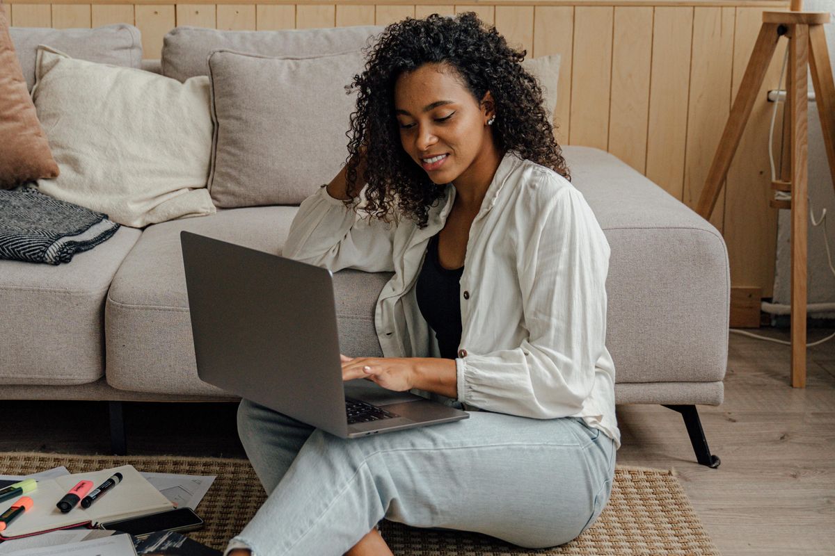 woman working on her laptop