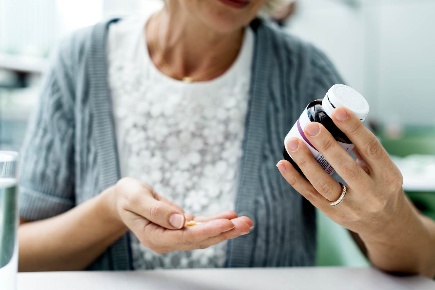 To Survive the Opioid Addiction Crisis, Women Need More than "Just Say No" Slogans